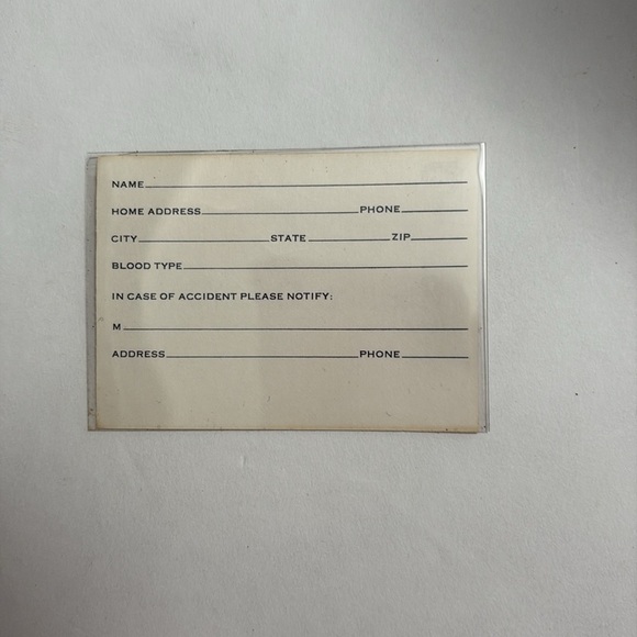 PIERRE CARDIN vintage card/money holder - Picture 7 of 8